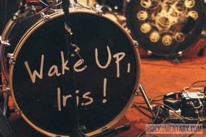 Wake Up Iris on Irockumentary Penahitam 2015